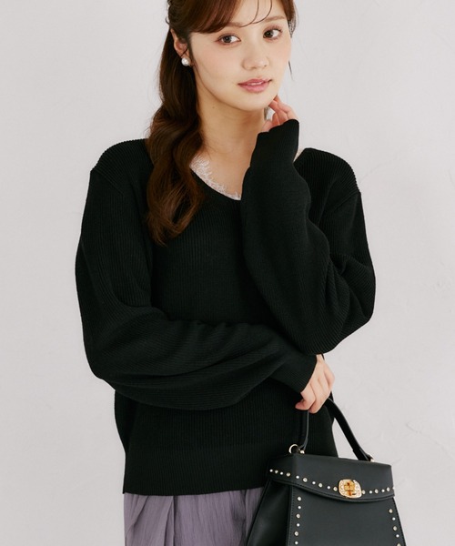 tocco closet(トッコ クローゼット)の「ネックレース畦ニットプルオーバー(ニット/セーター・レディース・ブルーグレー/ピンク系その他/ブラック・M)」の1枚目の写真