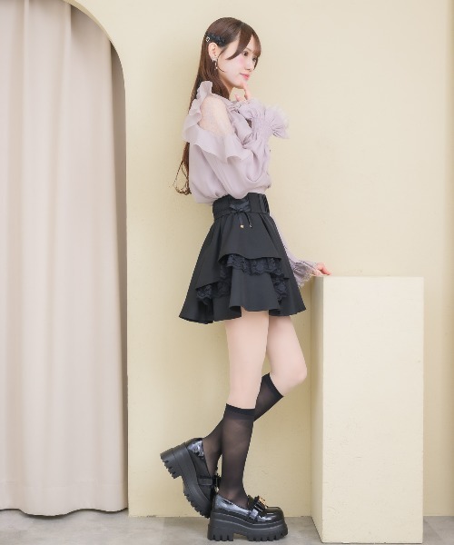 couture BY ROJITA(クチュールバイロジータ)の「ラッフルシアー長袖ブラウス(シャツ/ブラウス・レディース・ピンク/マルチ/ブラック/ホワイト・FREE)」の13枚目の写真