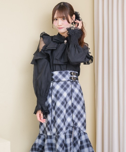 couture BY ROJITA(クチュールバイロジータ)の「ラッフルシアー長袖ブラウス(シャツ/ブラウス・レディース・ピンク/マルチ/ブラック/ホワイト・FREE)」の14枚目の写真