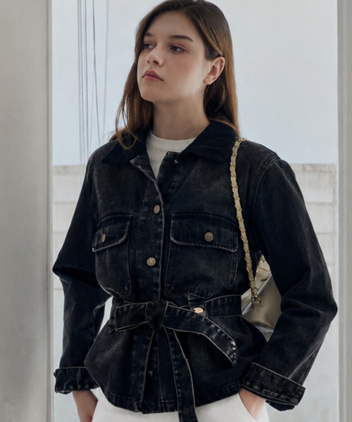 SLOWLOLLI(スローローリ)の「Belted denim jacket_2 Colors(デニムジャケット・レディース・ブラック/ブルー・FREE)」の7枚目の写真