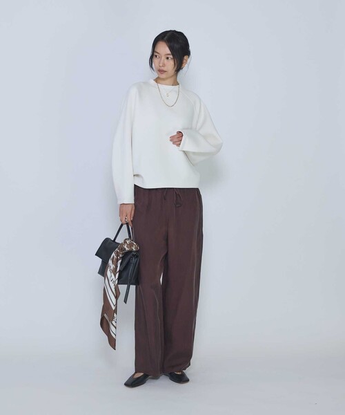COGTHEBIGSMOKE(コグザビッグスモーク)の「<COGTHEBIGSMOKE /コグ ザ ビッグ スモーク>"OLIVIA TOP"カットソー(Tシャツ/カットソー・レディース・ライトグレー/オフホワイト・1)」の7枚目の写真