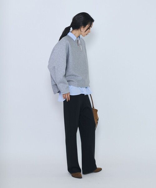 COGTHEBIGSMOKE(コグザビッグスモーク)の「<COGTHEBIGSMOKE /コグ ザ ビッグ スモーク>"OLIVIA TOP"カットソー(Tシャツ/カットソー・レディース・ライトグレー/オフホワイト・1)」の21枚目の写真
