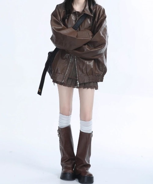&soiree(アンドソワレ)の「ルーズシルエットフェイクレザーブルゾン(ブルゾン・レディース・ブラウン/ブラック・SMALL/LARGE/MEDIUM/X-LARGE)」の4枚目の写真