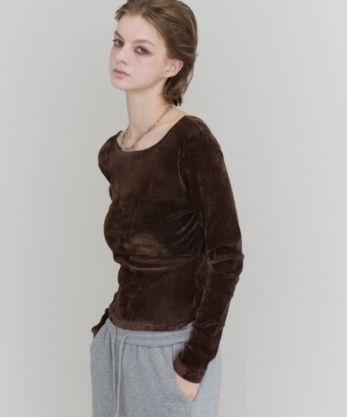 Rohwel(ローウェル)の「Velour Long Sleeve Top / ベロアロングスリーブトップス(Tシャツ/カットソー・レディース・ライトグレー/ブラック/ブラウン・FREE)」の8枚目の写真