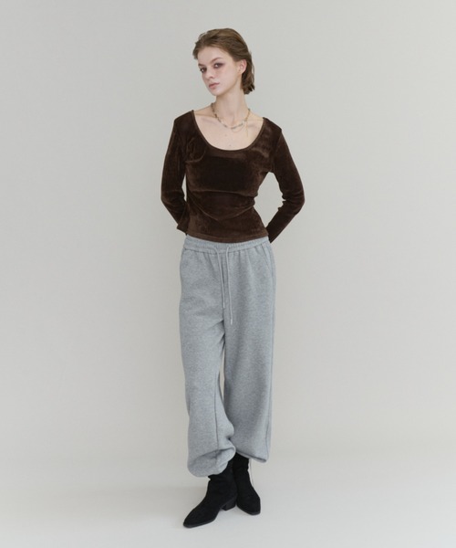 Rohwel(ローウェル)の「Velour Long Sleeve Top / ベロアロングスリーブトップス(Tシャツ/カットソー・レディース・ライトグレー/ブラック/ブラウン・FREE)」の12枚目の写真