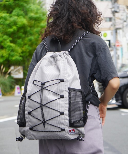 BEN DAVIS(ベンデイビス)の「CODE NAP SACK(バックパック/リュック・メンズ・ブルー/ネイビー/ブラック/グレー・FREE)」の2枚目の写真