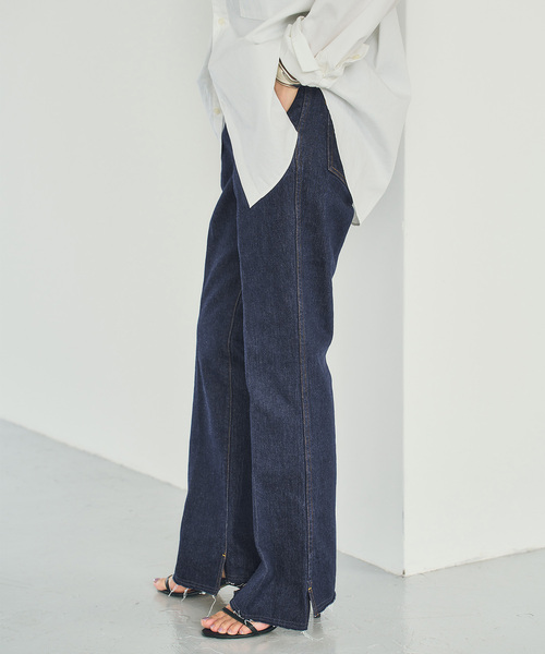 Spick & Span（スピックアンドスパン）の「《40周年 / 》5 1/2 40th BEAUTY-LINE DENIM（デニムパンツ・レディース・ネイビー・27/29/28）」の3枚目の写真