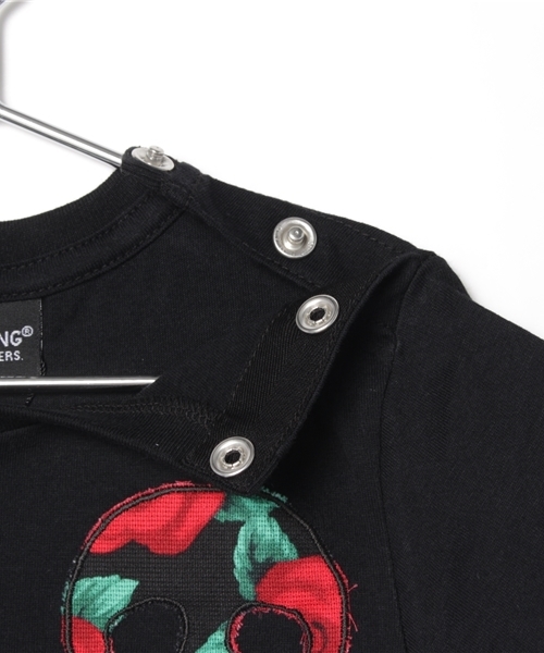 CHUBBYGANG（チャビーギャング）の「バラ柄スカルアップリケ半袖Tシャツ（Tシャツ/カットソー・キッズ・ホワイト/ブラック/パープル・120/100/110/130/90/80）」の6枚目の写真