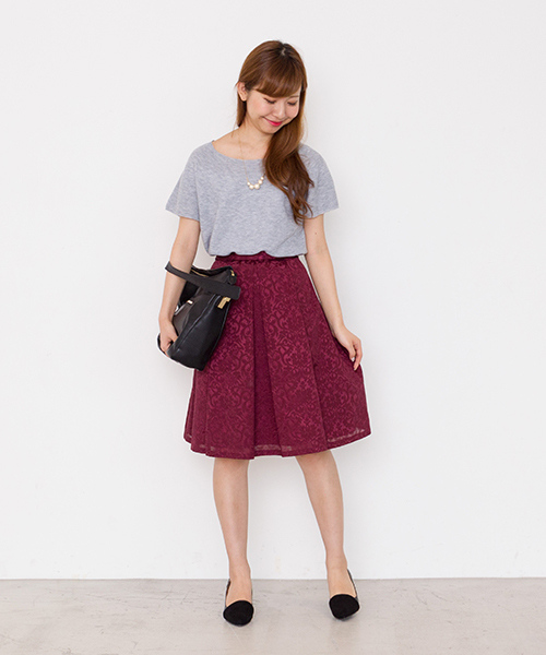 NATURAL BEAUTY BASIC(ナチュラルビューティーベーシック)の「ジャガードフレアスカート(スカート・レディース・ネイビー/ボルドー・SMALL/X-SMALL/MEDIUM)」の11枚目の写真
