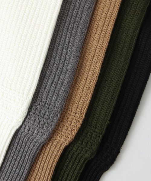 URBAN RESEARCH（アーバンリサーチ）の「UR A/C 片畦タートルネック（ニット/セーター・メンズ・ベージュ/ホワイト/ブラック/カーキ/グレー/ブラウン・LARGE/MEDIUM）」の10枚目の写真