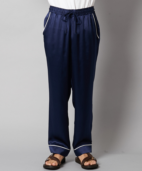 AMERICAN RAG CIE（アメリカンラグシー）の「シルク セットアップ パジャマパンツ WEB限定（その他パンツ・メンズ・ブラック/ネイビー・1/2/3）」の3枚目の写真