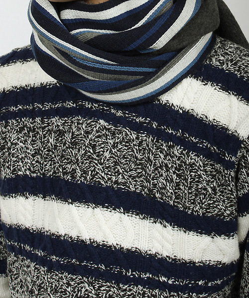 MEN'S BIGI（メンズビギ）の「アラン柄クルーネックニット/無地＆ボーダー（ニット/セーター・メンズ・グレー系その他/ホワイト系その他/グレー/ホワイト/ボルドー・S/M/L）」の10枚目の写真