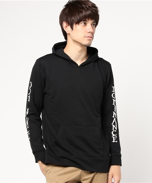 VENCEEXCHANGE（ヴァンスエクスチェンジ）の「【BITTER 1月号 掲載商品】裏毛袖プリントパーカープルオーバー              （パーカー・メンズ・グレー/ブラック・MEDIUM/LARGE）」の2枚目の写真