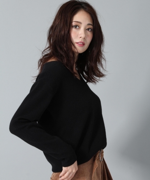 Andemiu（アンデミュウ）の「アクセツキソウバリニットプルオーバー771202（ニット/セーター・レディース・ピンク/グリーン/ブラック/ライトグレー/マスタード/ライトブルー/クリアブルー/ナチュラル/ラベンダー・FREE）」の2枚目の写真