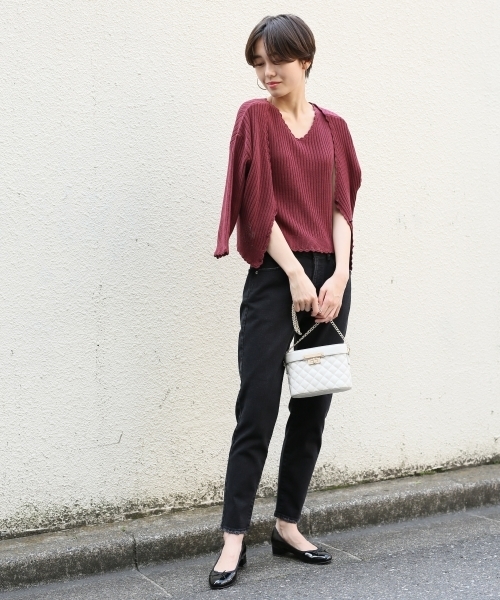 LOWRYS FARM(ローリーズファーム)の「9Gリブタンク 803216(タンクトップ・レディース・ブラック/ベージュ/バーガンディー・MEDIUM/LARGE)」の4枚目の写真