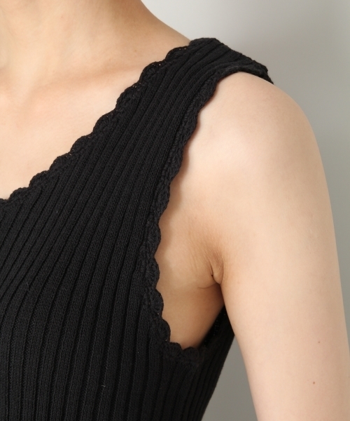 LOWRYS FARM(ローリーズファーム)の「9Gリブタンク 803216(タンクトップ・レディース・ブラック/ベージュ/バーガンディー・MEDIUM/LARGE)」の10枚目の写真