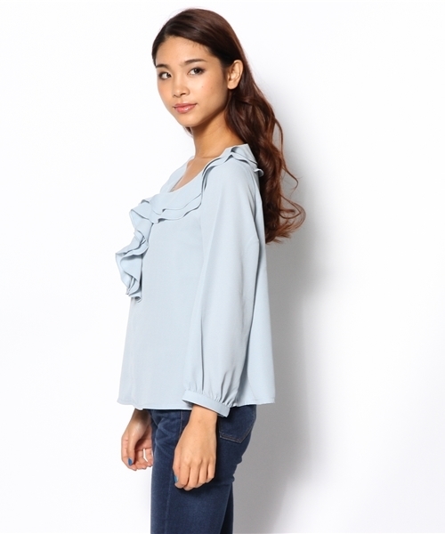 Chico（チコ）の「フリルブラウス（シャツ/ブラウス・レディース・オフホワイト/ベージュ/ロイヤルブルー・FREE）」の9枚目の写真