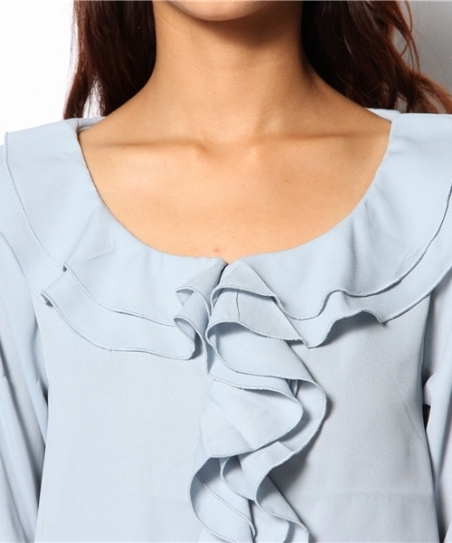 Chico（チコ）の「フリルブラウス（シャツ/ブラウス・レディース・オフホワイト/ベージュ/ロイヤルブルー・FREE）」の4枚目の写真