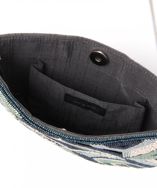 A part by（アパートバイ）の「ハーフムーンガラビースBAG 823189（ショルダーバッグ・レディース・グレー系その他/ブラウン系その他・FREE）」の5枚目の写真