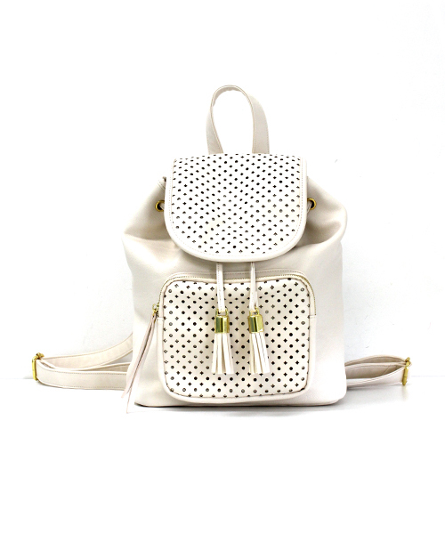 one after another NICE CLAUP（ワンアフターアナザーナイスクラップ）の「【ナイスクラップ】かわいいリュック（バックパック/リュック・レディース・アイボリー/ブラック/ブルー・FREE）」の4枚目の写真