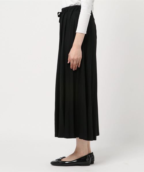 B.I.D.(ビーアイディー)の「BID / Accordion Color Pants(その他パンツ・レディース・カーキ/ベージュ/アイボリー/グレー/ブラック/マスタード・FREE)」の7枚目の写真