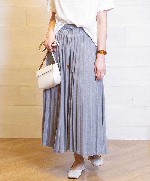 B.I.D.(ビーアイディー)の「BID / Accordion Color Pants(その他パンツ・レディース・カーキ/ベージュ/アイボリー/グレー/ブラック/マスタード・FREE)」の21枚目の写真