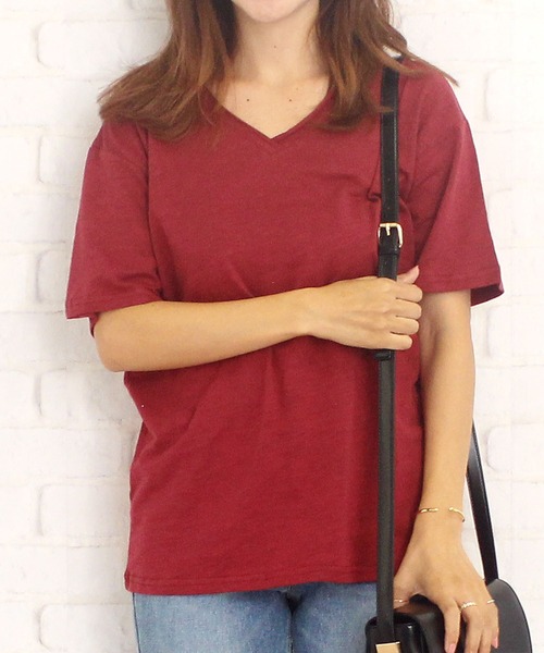 Amulet(アミュレット)の「シンプルVネックTシャツ(Tシャツ/カットソー・レディース・ワインレッド/ホワイト/ブラック/ピンク・XL/M/L)」の4枚目の写真