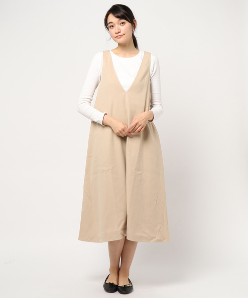 KOBE LETTUCE（コウベレタス）の「深V前後2Wayジャンスカ（ジャンパースカート・レディース・ブラック/ベージュ/アイボリー・FREE）」の3枚目の写真