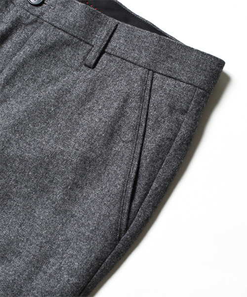 NANO universe（ナノユニバース）の「テーパードクロップドスラックス（スラックス・メンズ・グレー系その他/ネイビー・50/48/46/44）」の6枚目の写真