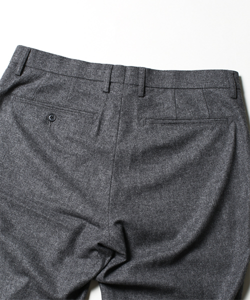 NANO universe（ナノユニバース）の「テーパードクロップドスラックス（スラックス・メンズ・グレー系その他/ネイビー・50/48/46/44）」の7枚目の写真