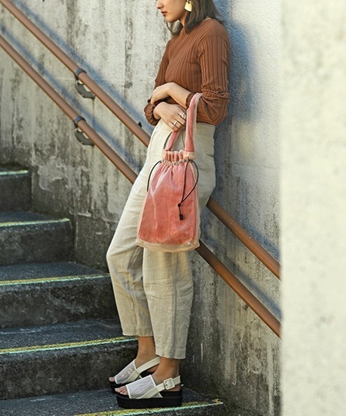 CONTROL FREAK / CTFK（コントロールフリーク）の「CONTROL FREAK（コントロールフリーク）プリーツワンショルダーバッグ（ショルダーバッグ・レディース・オレンジ/カーキ/ブラウン/ブラック・FREE）」の12枚目の写真