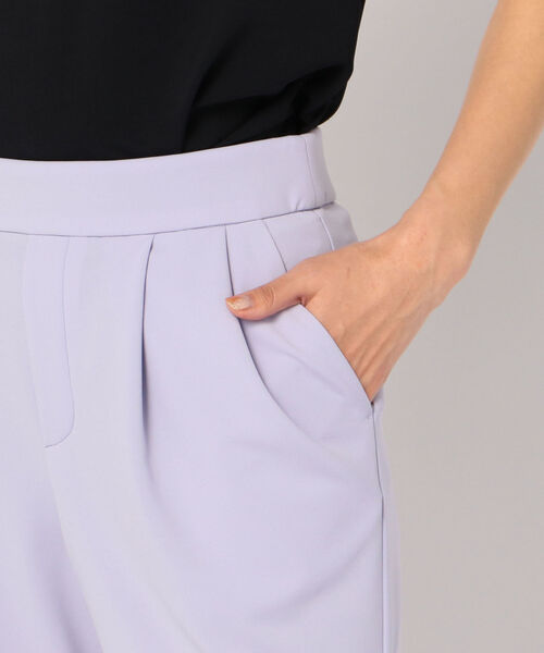 NOLLEY’S(ノーリーズ)の「タックテーパードパンツ(その他パンツ・レディース・ブラック/ベージュ/ラベンダー・38/36/34)」の8枚目の写真