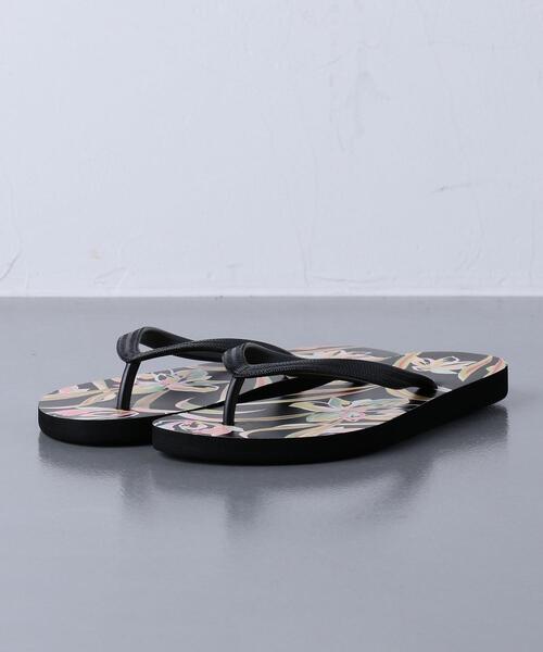 MARIHA(マリハ)の「【別注】<MARIHA(マリハ)>トングサンダル - FLIP FLOPS & TOTES◆(サンダル・レディース・ブラック・38/37/35/36)」の3枚目の写真