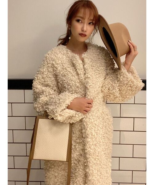 RESEXXY（リゼクシー）の「プードルファーコート（その他アウター・レディース・ブラック/ベージュ/ブラウン・FREE）」の7枚目の写真