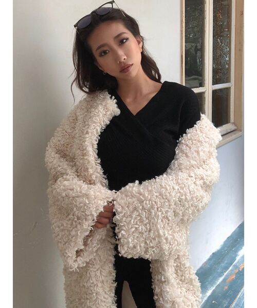 RESEXXY（リゼクシー）の「プードルファーコート（その他アウター・レディース・ブラック/ベージュ/ブラウン・FREE）」の19枚目の写真