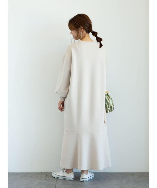 RAY CASSIN FAVORI（レイカズンフェバリ）の「・RAY CASSIN FAVORI 　ネオプレーンラッフルワンピース＊（ワンピース・レディース・ブラック/グレイッシュベージュ/ブルー/ラベンダー・FREE）」の13枚目の写真