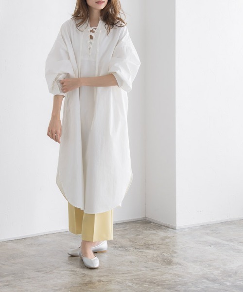 Pierrot（ピエロ）の「2wayレースアップシャツワンピース（シャツワンピース・レディース・ベージュ/ミント/オフホワイト・M）」の16枚目の写真