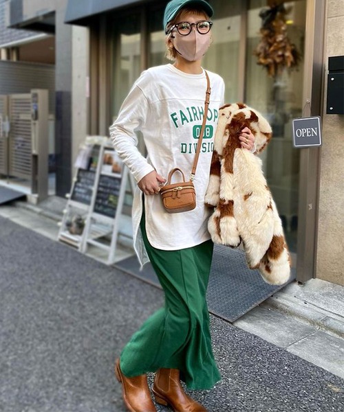 Riberry（リベリー）の「FAIRHOPE フットボールTシャツ/カレッジTシャツ（Tシャツ/カットソー・レディース・オフホワイト/スミクロ/モカ/ブルー/グリーン/ピンク/ホワイト×グリーン/ホワイト×ブラック・FREE）」の10枚目の写真