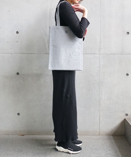 TOFF&LOADSTONE（トフアンドロードストーン）の「ソルト アンド ペッパー トート（エコバッグ/サブバッグ・メンズ・杢グレー・FREE）」の6枚目の写真
