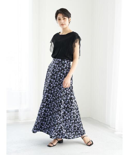 YECCA VECCA（イェッカヴェッカ）の「花柄ロングスカート　＊（スカート・レディース・ネイビー/マスタード・SMALL/MEDIUM）」の12枚目の写真