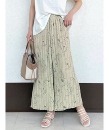 柄アソートプリーツ加工パンツ