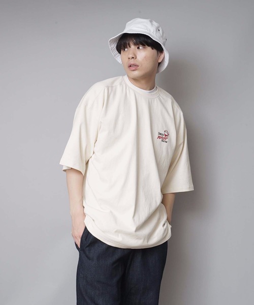 LB/S （エルビーエス）の「【Kellogg 's/ケロッグ 】サガラ刺繍　ビッグシルエット　バックプリント　ブランドロゴ　Tシャツ（Tシャツ/カットソー・メンズ・チャコールグレー/ホワイト/イエロー・LARGE/MEDIUM）」の11枚目の写真