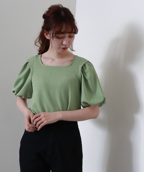 archives（アルシーヴ）の「タックボリュームスリーブＴＯＰＳ（Tシャツ/カットソー・レディース・パープル/オフホワイト/グリーン/モカ・MEDIUM）」の11枚目の写真
