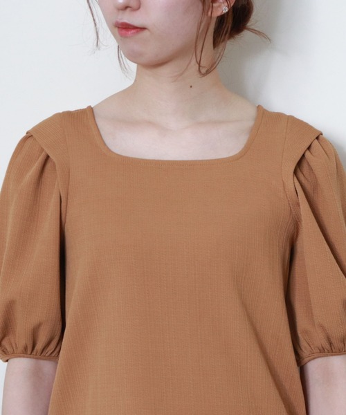 archives（アルシーヴ）の「タックボリュームスリーブＴＯＰＳ（Tシャツ/カットソー・レディース・パープル/オフホワイト/グリーン/モカ・MEDIUM）」の19枚目の写真