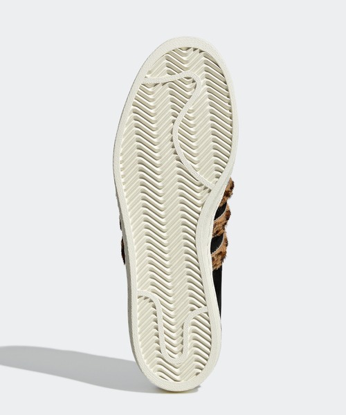 adidas（アディダス）の「キャンパス 80s [Campus 80s] アディダスオリジナルス（スニーカー・メンズ・ブラック系その他・28.0cm/24.0cm/27.0cm/23.5cm/26.0cm/24.5cm/22.0cm/27.5cm/23.0cm/22.5cm/26.5cm/29.0cm/25.5cm/28.5cm/25.0cm）」の5枚目の写真