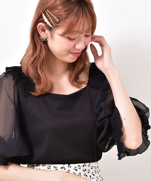 MAJESTIC LEGON（マジェスティックレゴン）の「☆ガーリースリーブ半袖トップス（Tシャツ/カットソー・レディース・ブラック/オフホワイト/グレイッシュベージュ・SMALL/MEDIUM）」の8枚目の写真