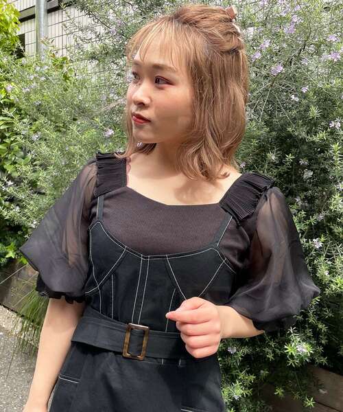 MAJESTIC LEGON（マジェスティックレゴン）の「☆ガーリースリーブ半袖トップス（Tシャツ/カットソー・レディース・ブラック/オフホワイト/グレイッシュベージュ・SMALL/MEDIUM）」の6枚目の写真