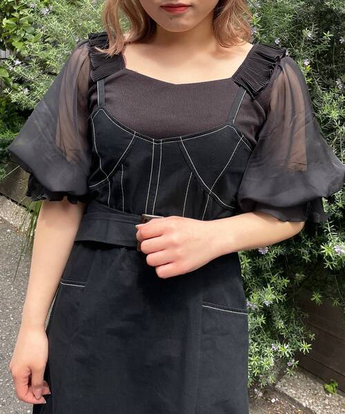 MAJESTIC LEGON（マジェスティックレゴン）の「☆ガーリースリーブ半袖トップス（Tシャツ/カットソー・レディース・ブラック/オフホワイト/グレイッシュベージュ・SMALL/MEDIUM）」の16枚目の写真