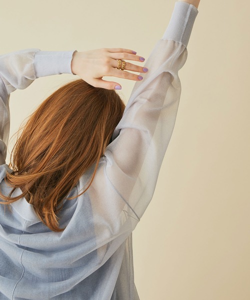 MADEMOISELLE ROPE'（マドモアゼル ロペ）の「シアーコクーンカーディガン（カーディガン/ボレロ・レディース・ベージュ/グレー・38）」の17枚目の写真