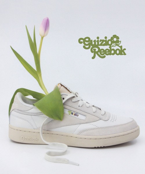 Reebok（リーボック）の「Danielle Guizio クラブシー / Danielle Guizio Club C 85 Shoes（スニーカー・メンズ・オフホワイト・23.0cm/27.0cm/24.0cm/23.5cm/26.0cm/25.5cm/26.5cm/24.5cm/25.0cm）」の2枚目の写真